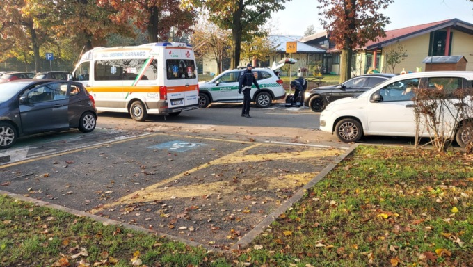 Ottantenne investe bimba di 6 anni: trasportata in elisoccorso in ospedale