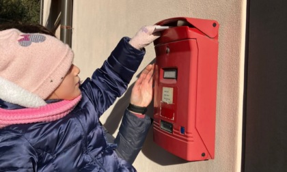 I bambini di Abbiate postini di pace per il Natale