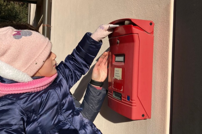 I bambini di Abbiate postini di pace per il Natale