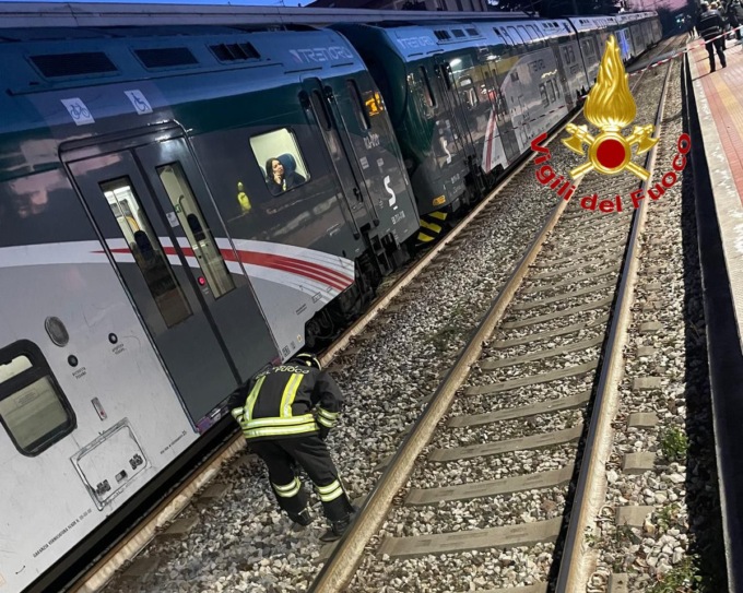 Trentenne travolta e uccisa da un treno