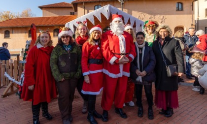 Coro gospel e presepe vivente per augurare buone feste