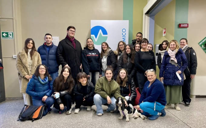 Gli studenti di laurea in scienze infermieristica del Sacco in visita al “Villaggio amico”