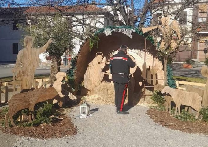 Avevano rubato Gesù Bambino a Fagnano Olona, denunciati due sedicenni