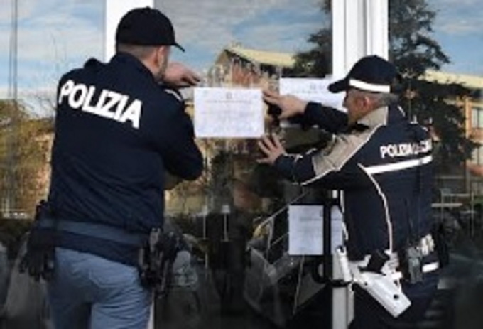 Sospesa la licenza al bar su decisione del Questore