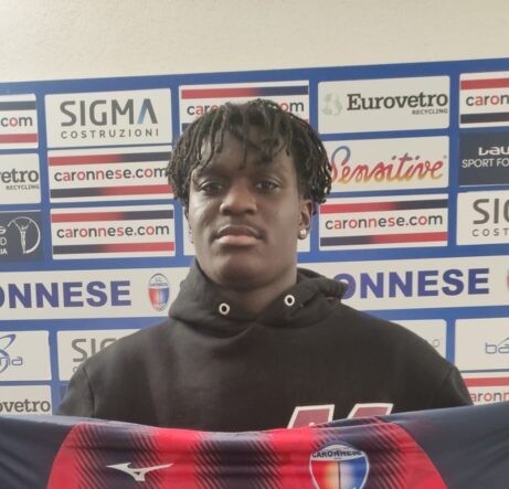 Nuovo centravanti per la Caronnese: è Ray Murphy Omoregbe