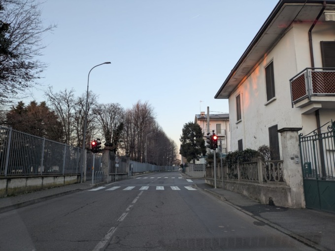 Semafori intelligenti contro l’alta velocità