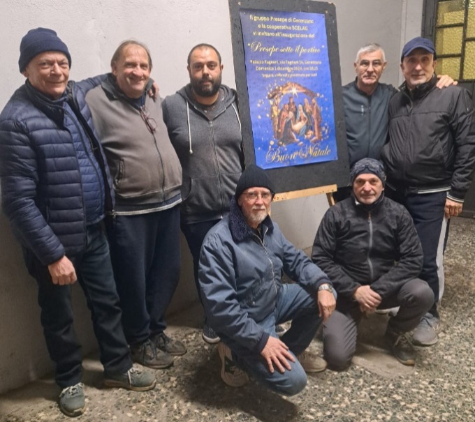 Danneggiato anche il presepe di Palazzo Fagnani