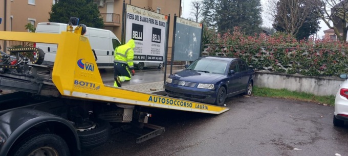 Senza assicurazione, due auto sotto sequestro