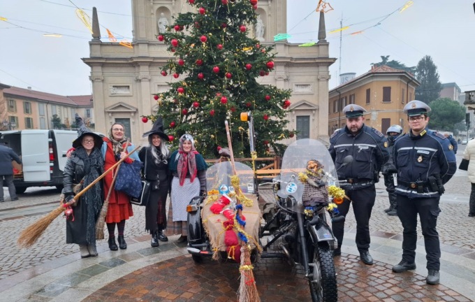 Befana e solidarietà protagoniste anche con la pioggia