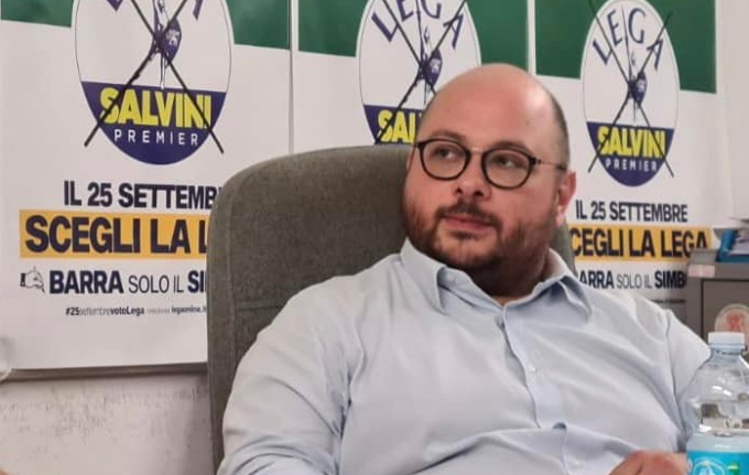 Lega in piazza a Varese: firme per la sicurezza