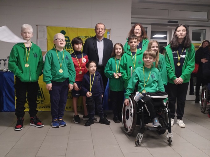 Cento atleti e campioni paralimpici in vasca con la Polha per il Trofeo Città di Tradate