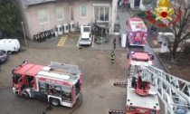 Incendio al Centro medico San Carlo, Vigili del fuoco al lavoro