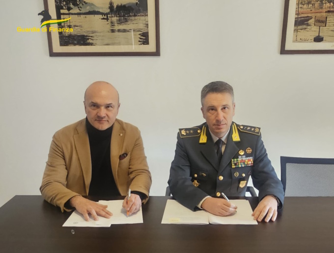 Un accordo per la tutela del demanio lacuale