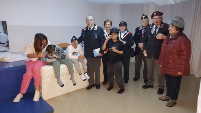 Il cuore di Carabinieri e Benemerite a sostegno dei ragazzi de L’Arca