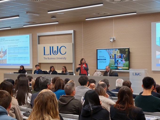 Alla Liuc oltre 400 iscritti all’Open day per le lauree triennali