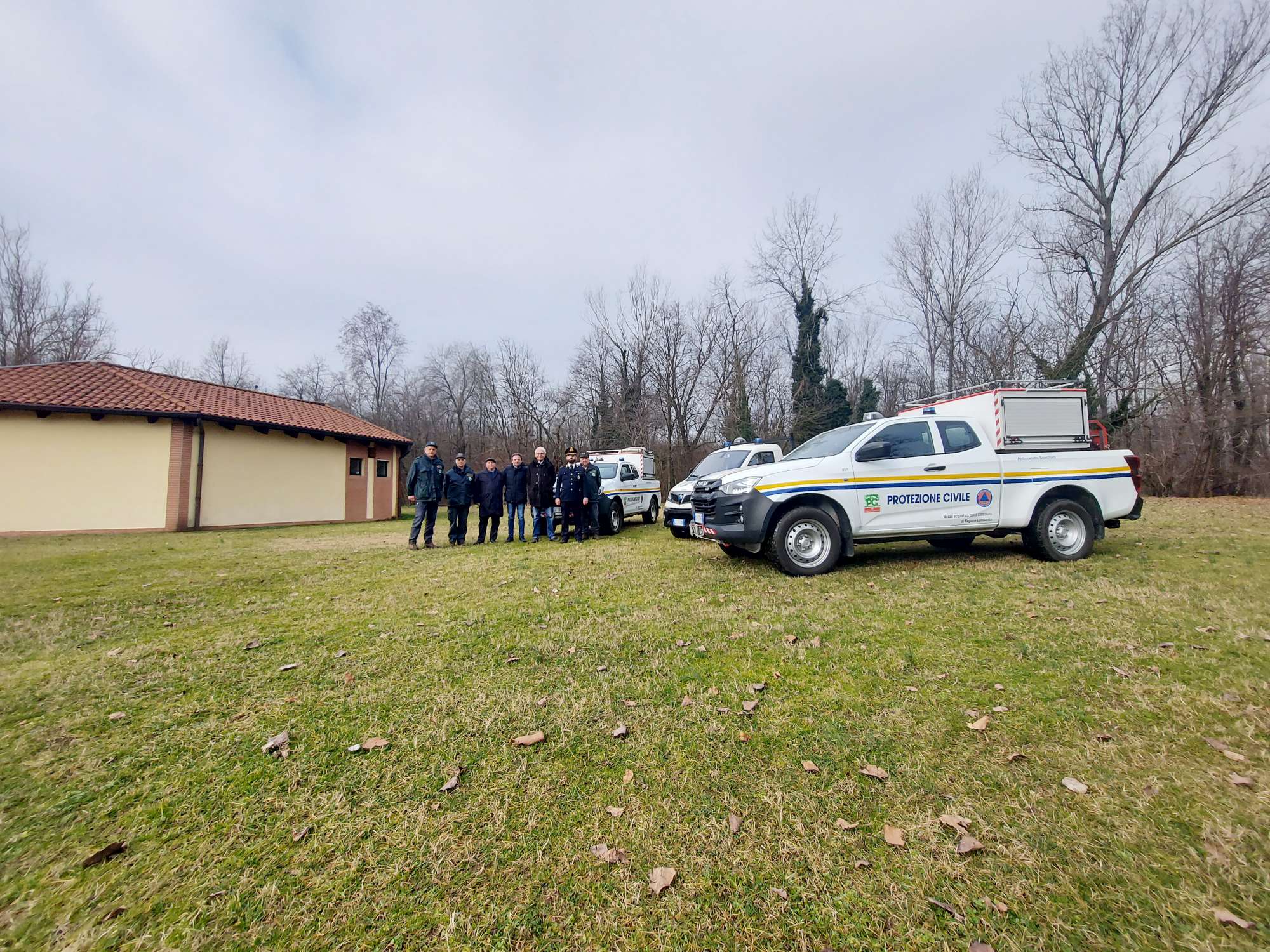 solaro parco groane nuovo mezzo antincendio boschivo due