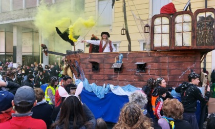 Sfilate, carri e festa in piazza mercato: Tradate è pronta per il Carnevale