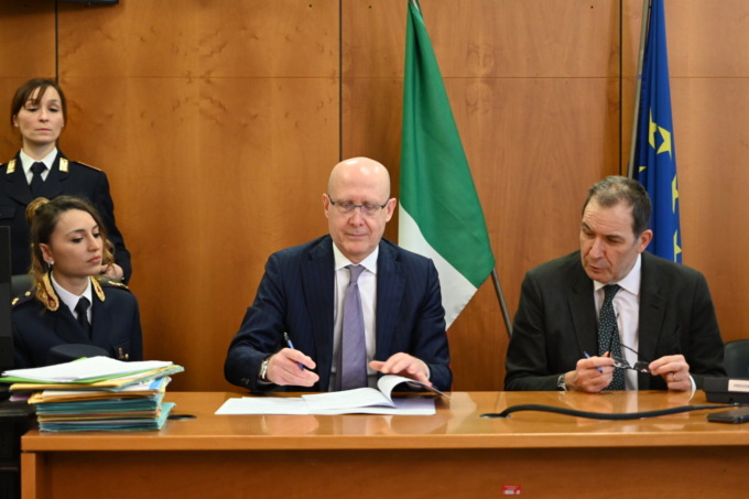 Convalida delle espulsione per gli irregolari: si potranno fare anche in videoconferenza