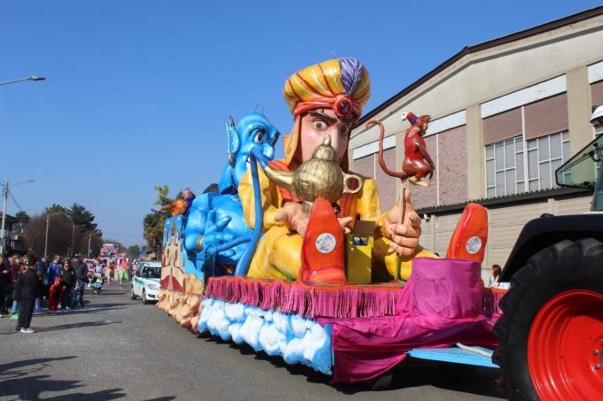 Oltre 4mila persone alla sfilata del Carnevale cogliatese