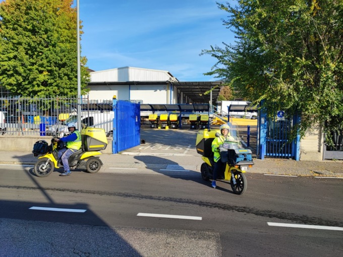 Un corso di guida sicura per i portalettere di Poste Italiane