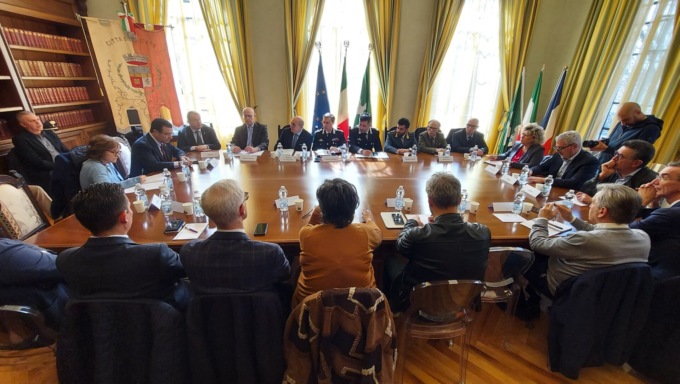 Prefetto, forze dell’ordine e sindaci a Tradate per il Comitato per l’ordine e la sicurezza pubblica