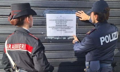 Era "luogo di condotte illegali", Questura sospende la licenza a un bar