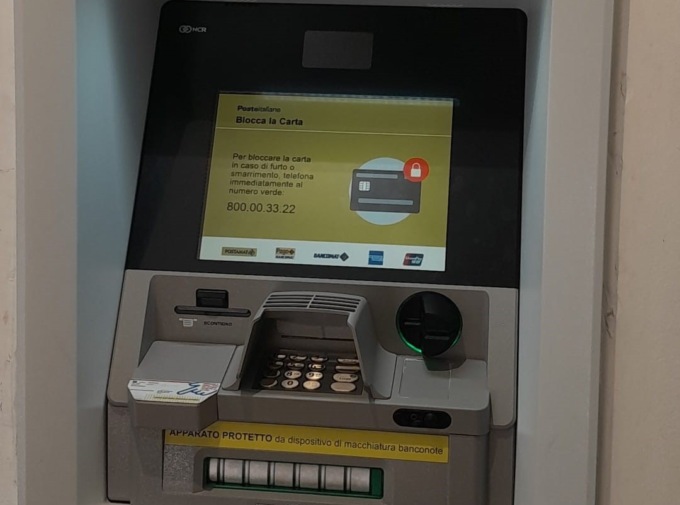 Installato un nuovo atm Postamat in provincia di Varese