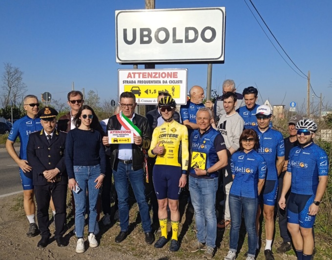 Cartelli “salvaciclisti” a Uboldo