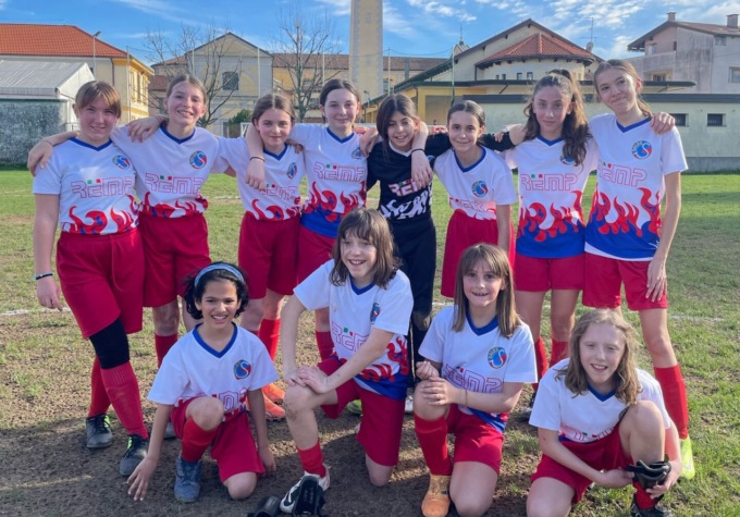 Le ragazze del calcio under 12 conquistano il Campionato Silver