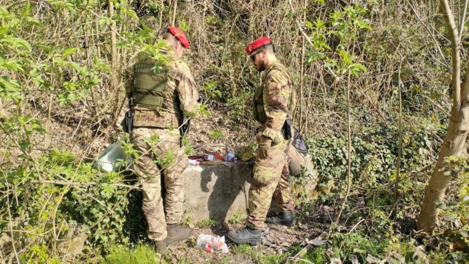 Spacciava nel Parco Pineta, arrestato 32enne marocchino