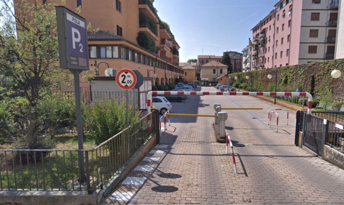 In città parcheggiare diventa più smart e veloce anche nei parcheggi a barriera.