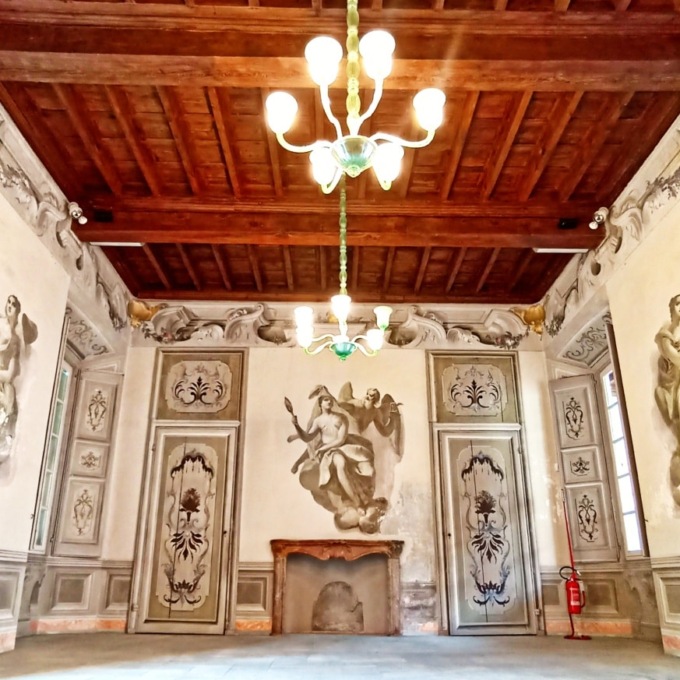 La sala consigliare è tornata agli antichi splendori