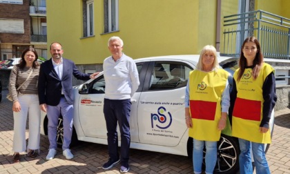 Un'auto a disposizione per gli ospiti della "Casa del sorriso"