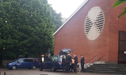 Celebrati a Saronno i funerali di Andrea Longo