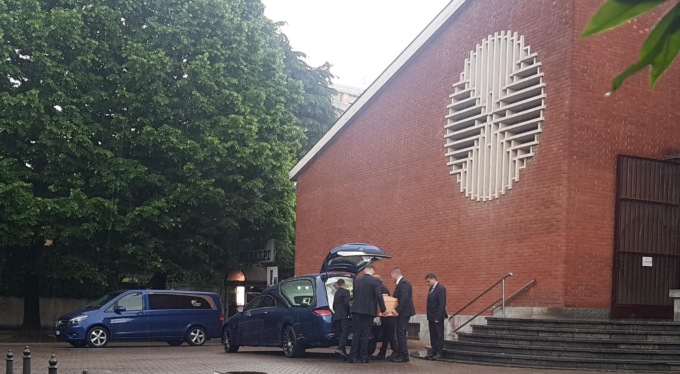 Celebrati a Saronno i funerali di Andrea Longo
