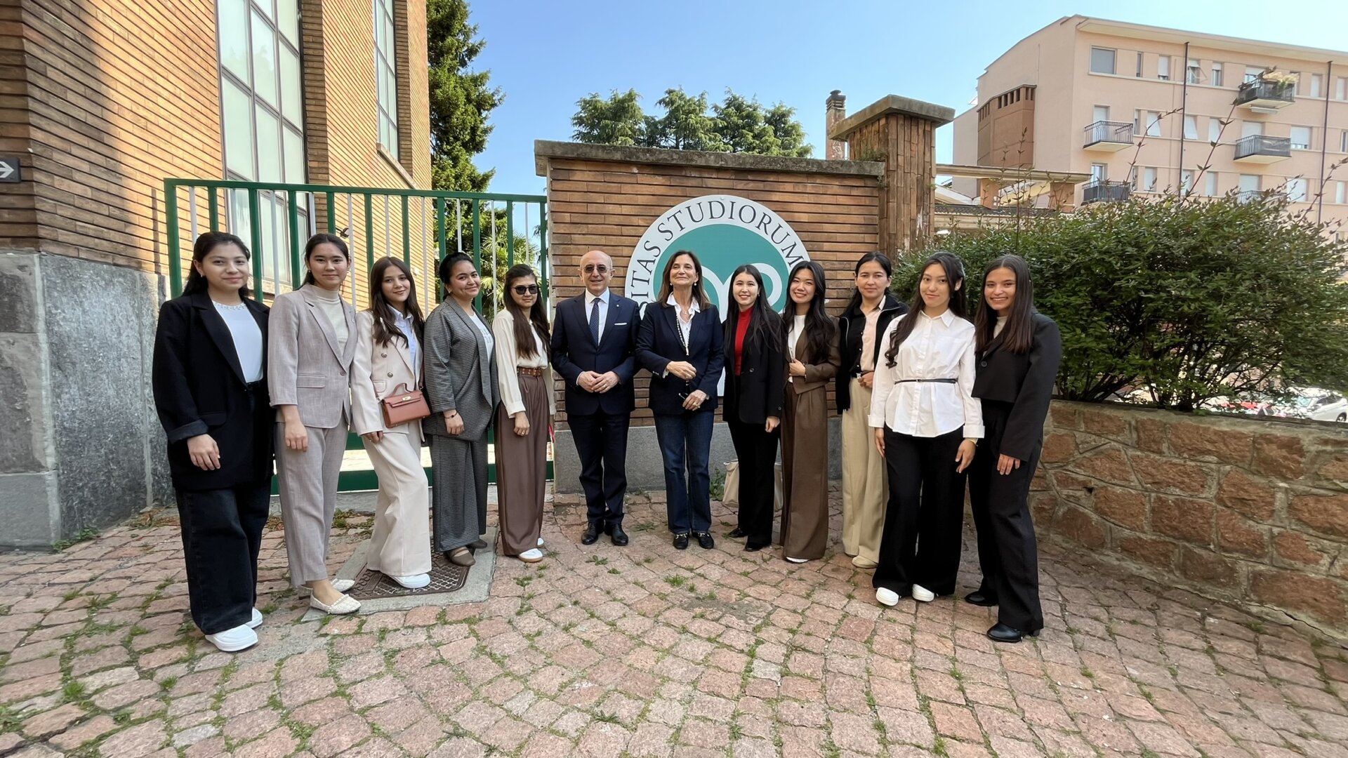 Studentesse uzbeke all'Insubria