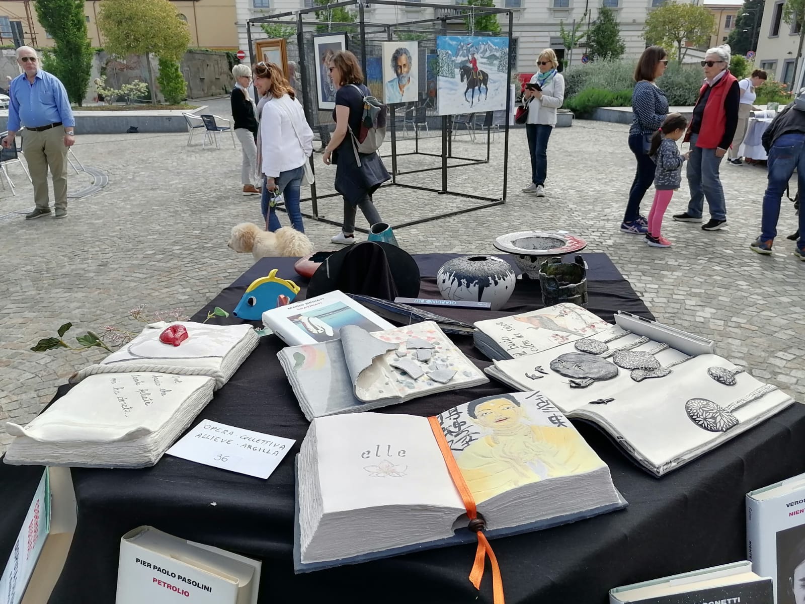 Arte in piazza Busto
