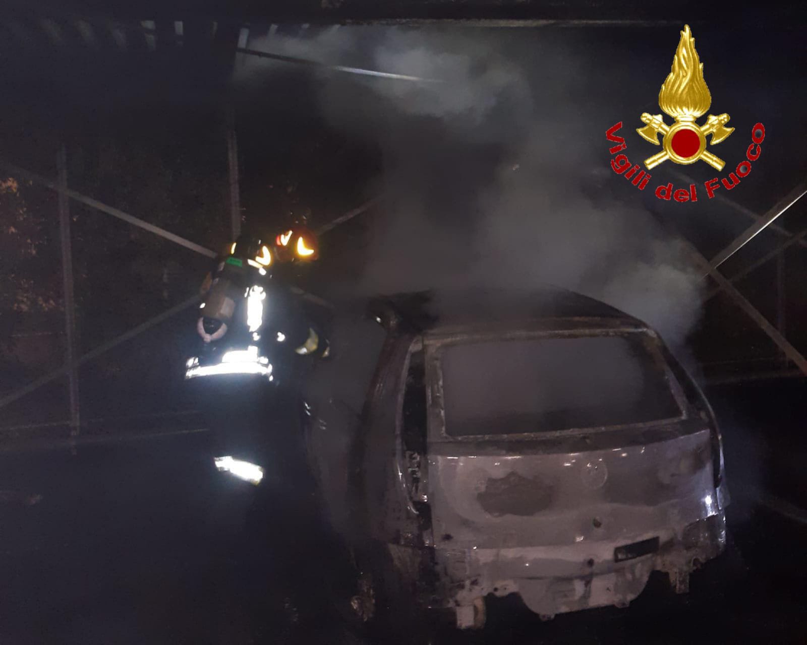 incendio auto