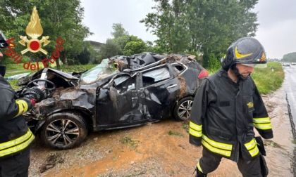 48enne si ribalta in auto: trasportato in codice rosso in ospedale