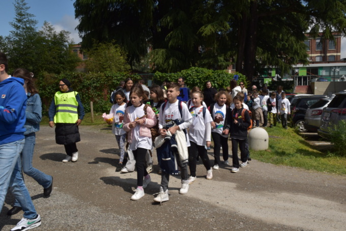 Festa della scuola,  300 ragazzi e ragazze hanno reso speciale la giornata