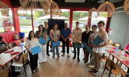 Cerimonia di consegna delle borse di studio del Rotary Saronno