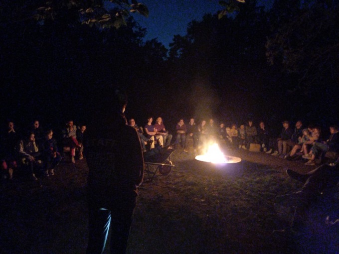 Serata di NON astrologia intorno al fuoco del Centro Didattico