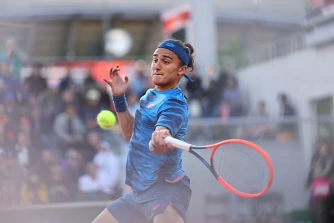 Ottimo esordio a Wimbledon per il tennista Mattia Bellucci