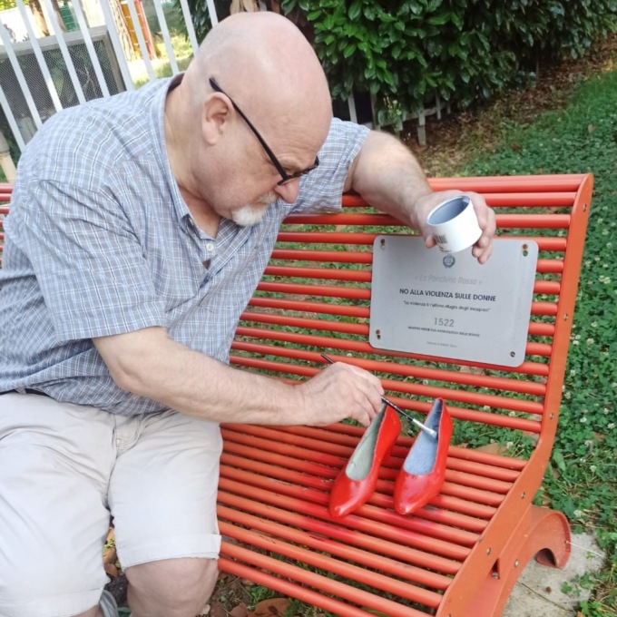 volontari scarpette rosse solbiate