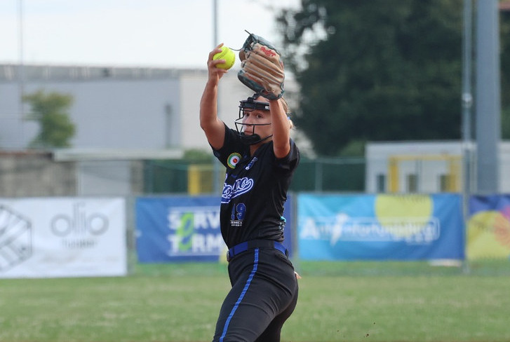 Christina Toniolo dell'Inox Team Saronno in azione durante gara1 delle semifinali (Laura Massarenti - FIBS)