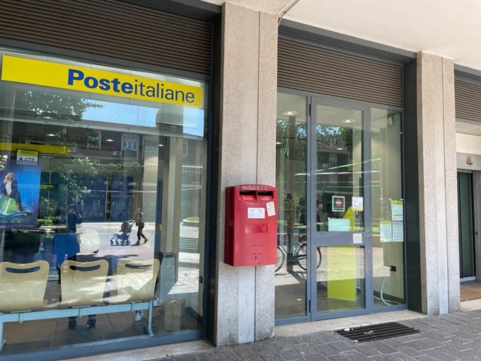 Al via l’appuntamento telefonico anche negli uffici postali di Varese