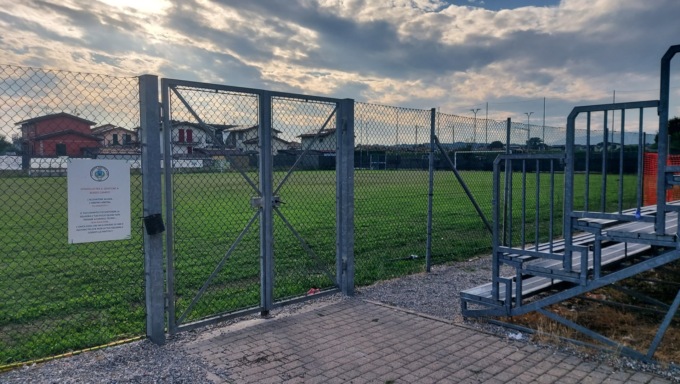 Lonate guarda ai giovani: 800mila euro per il campo in sintetico