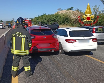 Incidente sulla 336, intervento dei Vigili del Fuoco