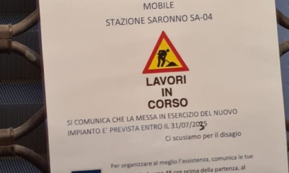 In stazione scale mobili ancora non funzionanti