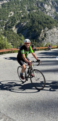 don silvano sullo stelvio in bici a 84 anni